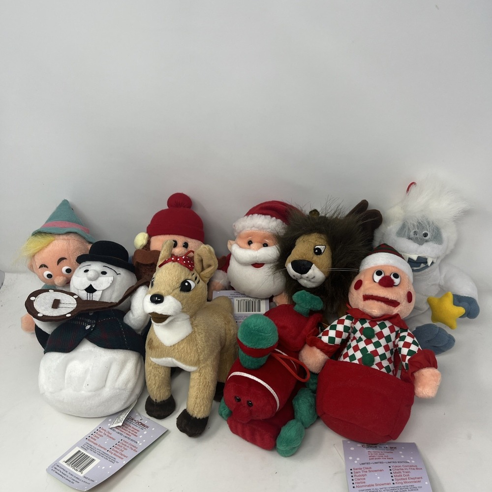 Rudolph The Red Nosed Reindeer Island Of Misfit Toys CVS Lot of 9 Plush W/ Tags